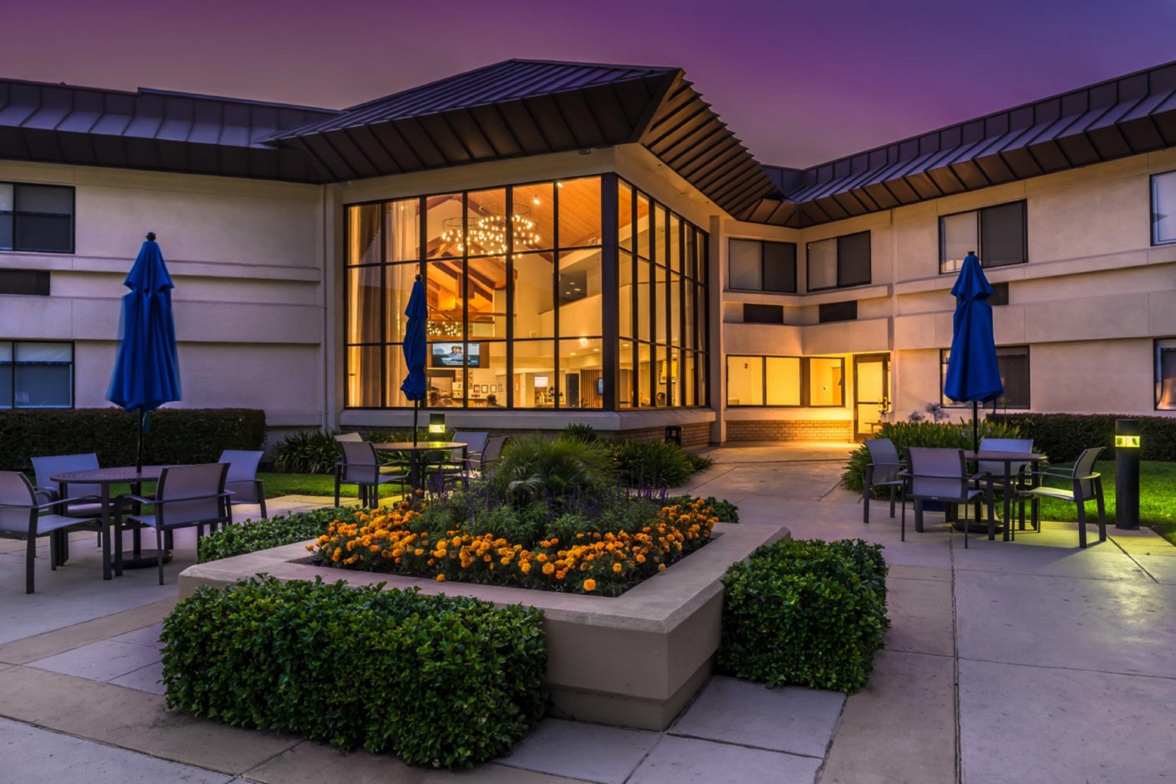 Holiday Inn Express Walnut Creek By Ihg Bagian luar foto